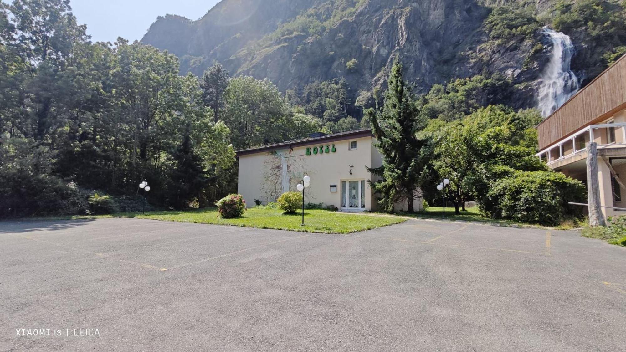 La Cascade Ξενοδοχείο Vernayaz Εξωτερικό φωτογραφία