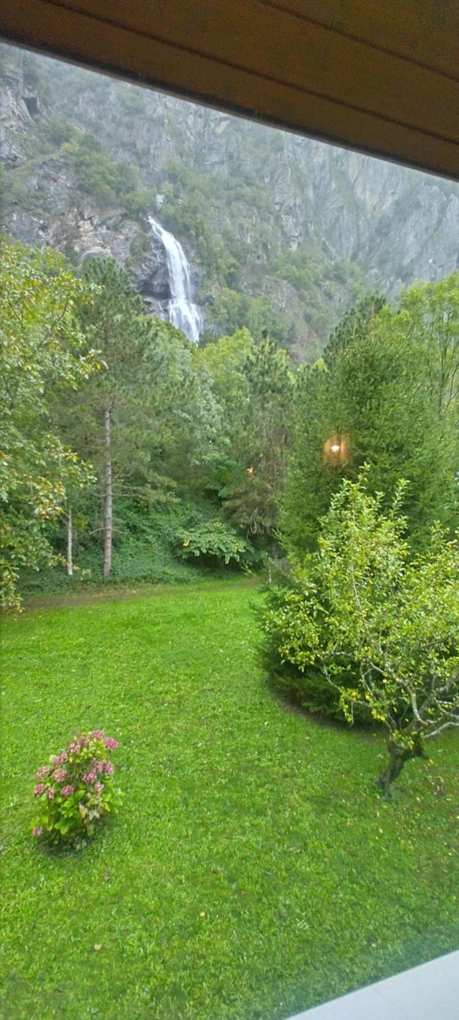 La Cascade Ξενοδοχείο Vernayaz Εξωτερικό φωτογραφία